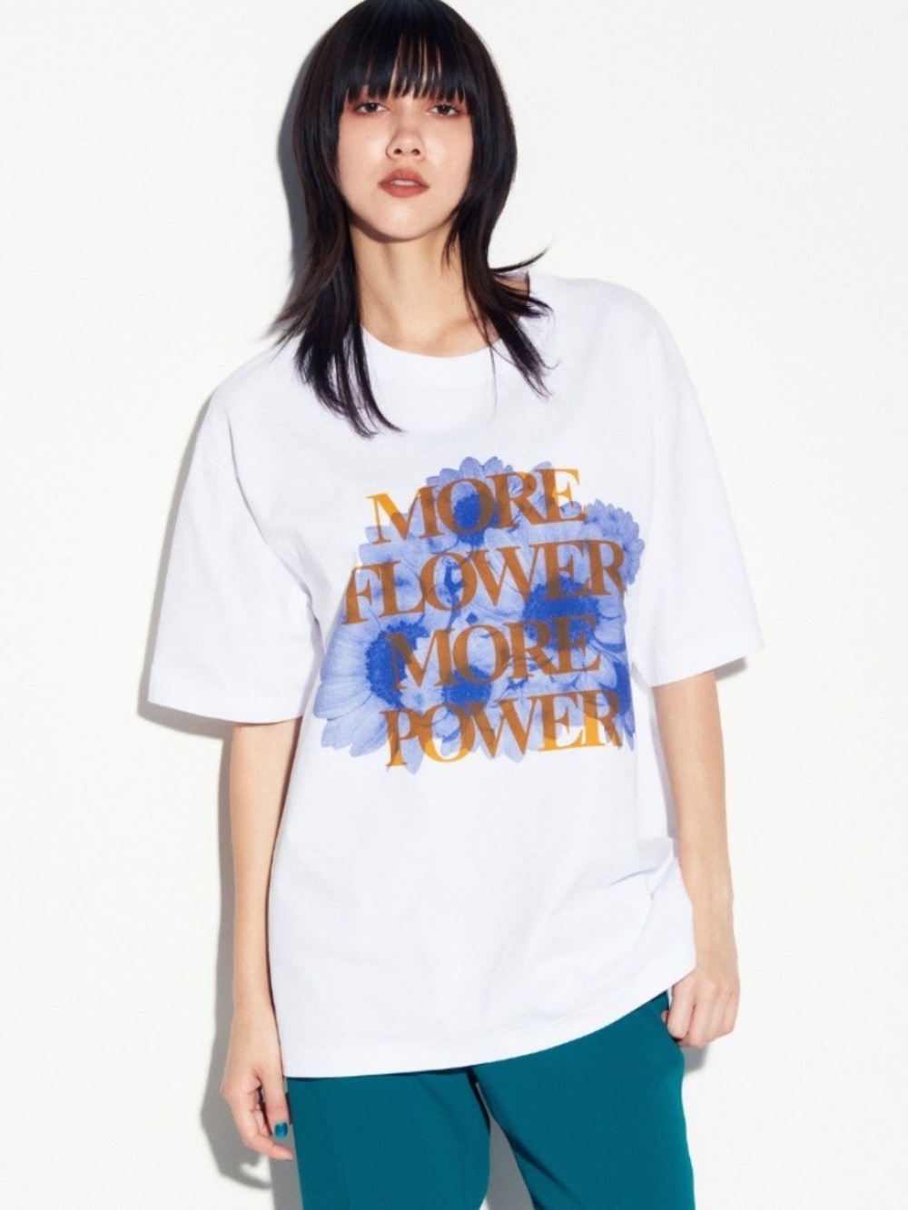 Uniqlo Alex Olson Skater Collection More Flower More Power T Shirt Unisex Size L